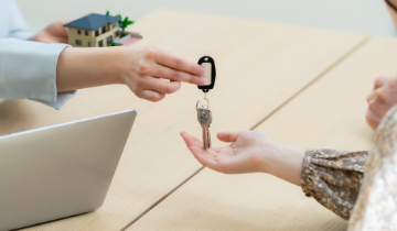 完成・お引き渡し　手元　写真