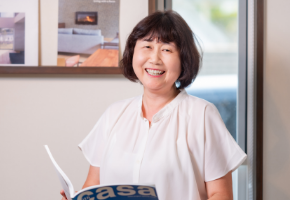 資料が届くまでの流れ　人物　写真