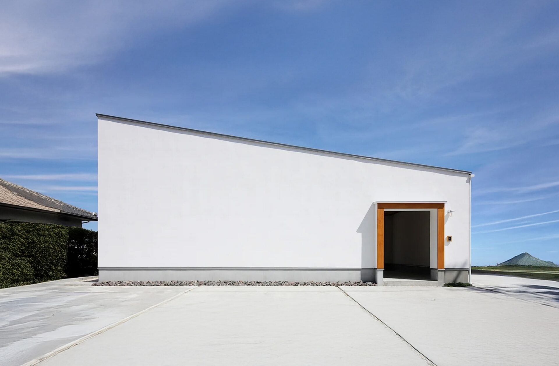 暮らしやすくてスタイリッシュな家が欲しいけど予算を掛けたくない世代のご家族へ アイキャッチ