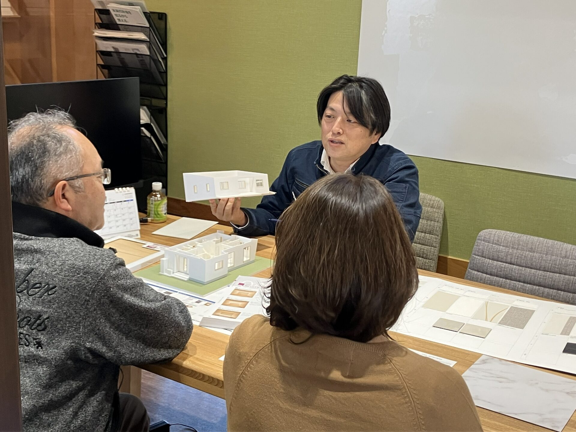 【照明・電気配線】注文住宅の照明計画を考えよう! アイキャッチ 【照明・電気配線】注文住宅の照明計画を考えよう! アイキャッチ