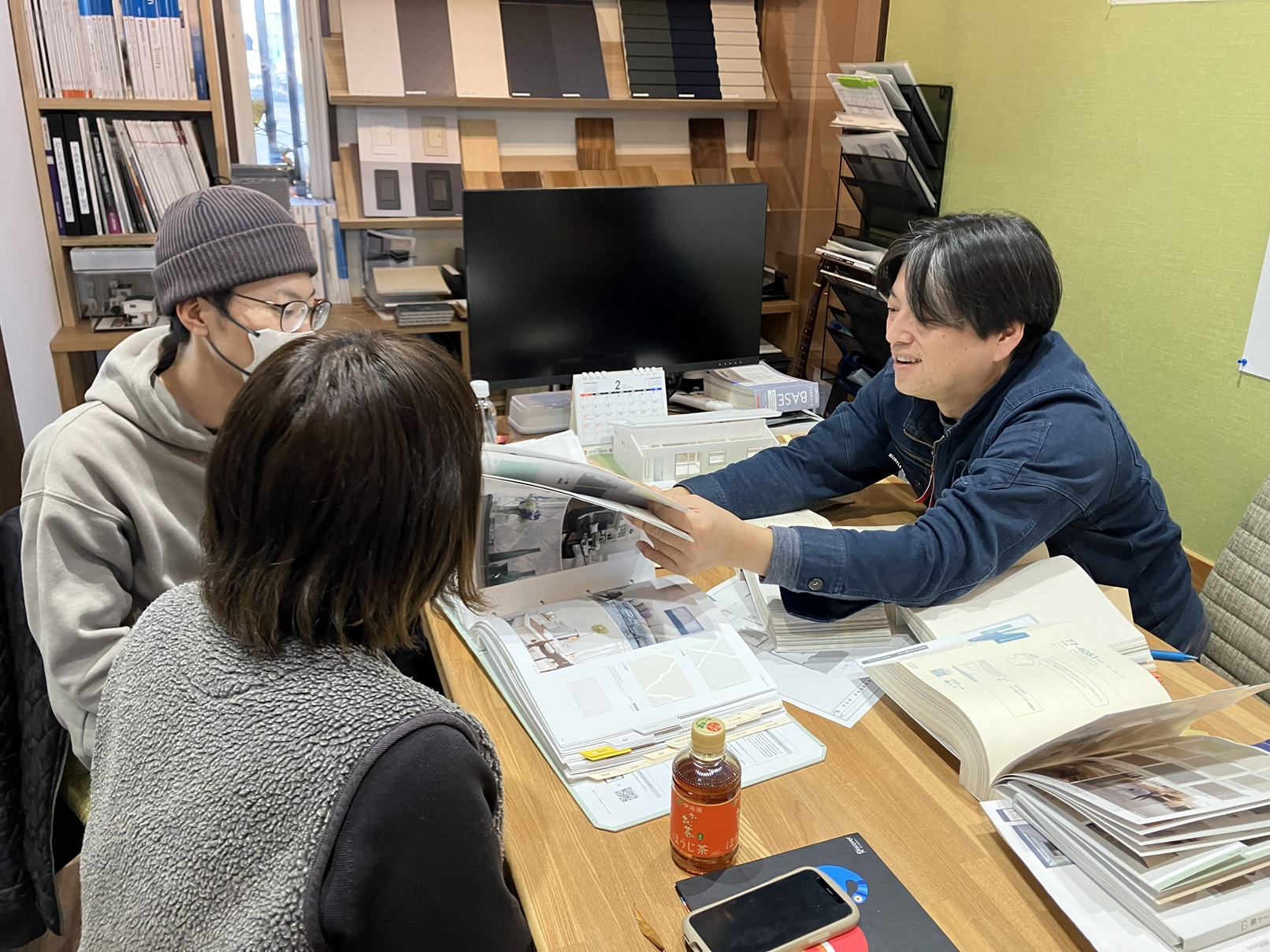 【壁紙・クロス】壁紙選びは楽しい!注文住宅の家づくり アイキャッチ 【壁紙・クロス】壁紙選びは楽しい!注文住宅の家づくり アイキャッチ