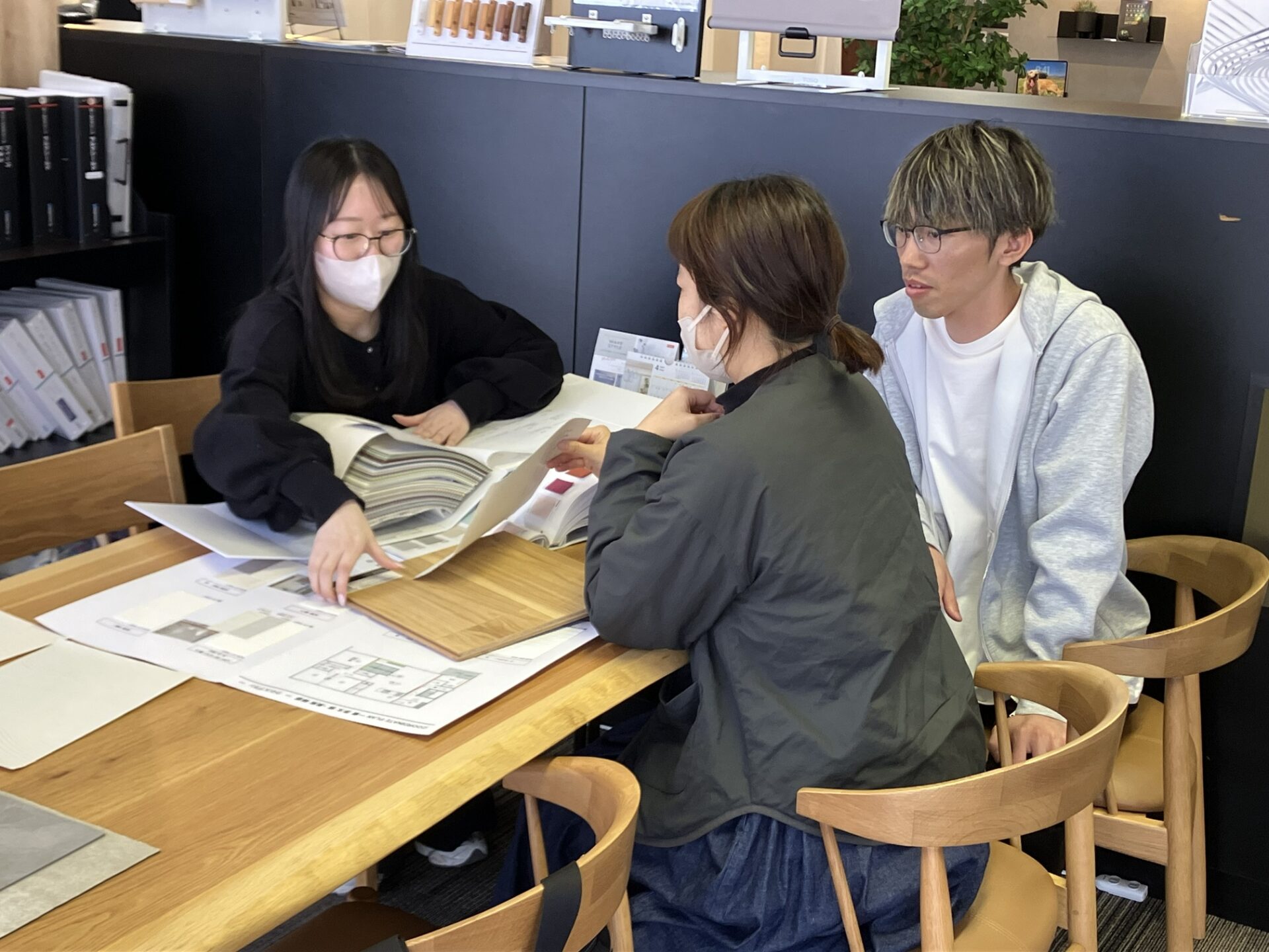 【カーテン選定】注文住宅のカーテン選びはショールームで楽しく! アイキャッチ 【カーテン選定】注文住宅のカーテン選びはショールームで楽しく! アイキャッチ